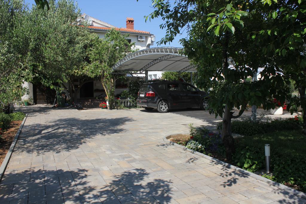 House Zaton Apartma